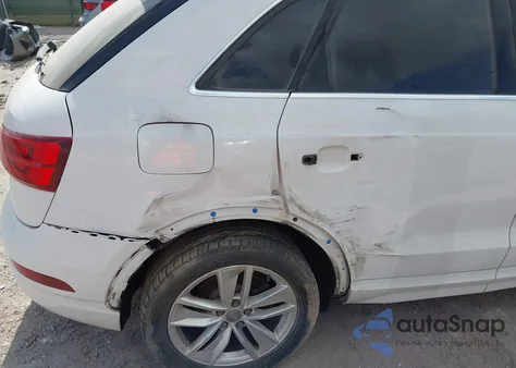 2016 Audi Q3 2.0T Premium Plus из США, поврежденный, VIN WA1BFCFS8GR013855